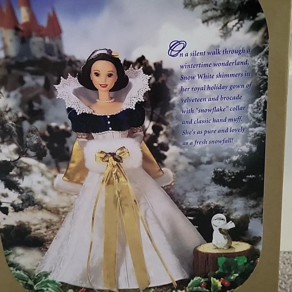 Holiday Disney Snow White Barbie - Picture 5 of 9